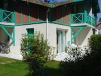photo1
