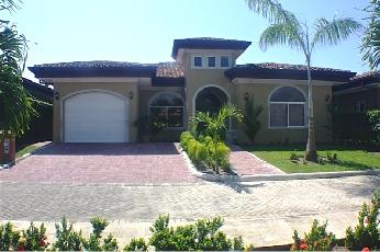 photo1